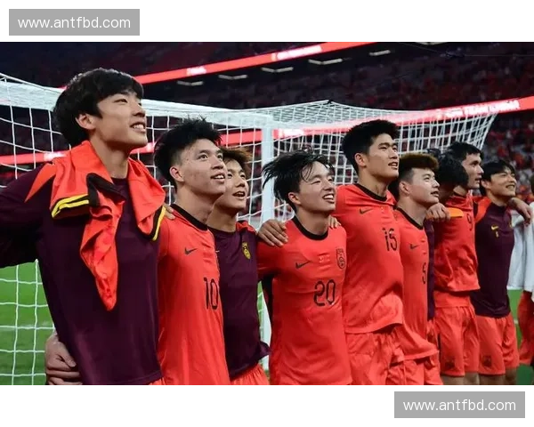 国足奋战世界杯预选赛全力以赴迎战强敌力争历史突破