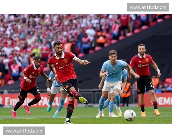 英超激战再起豪门争锋争夺榜首焦点对决引爆赛场激情巅峰时刻较量